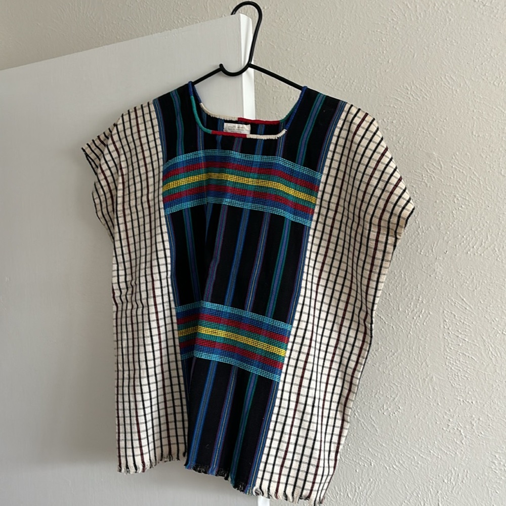 VINTAGE: Multicolored Woven Guatemalan Top - Picture 8 of 8